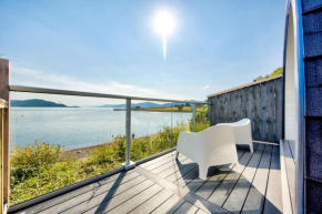 Onich Hotel & Lochside Beach Pods